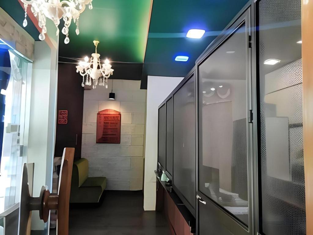 900 Inn Bintulu Exterior photo